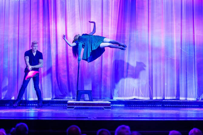 Escape Reality Branson Magic Dinner Show - The Three-Course Dinner After The Curtain