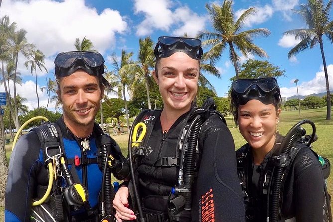 First-Time Scuba Diving in Honolulu + Free Videos - Getting fitted with wetsuit and scuba gear