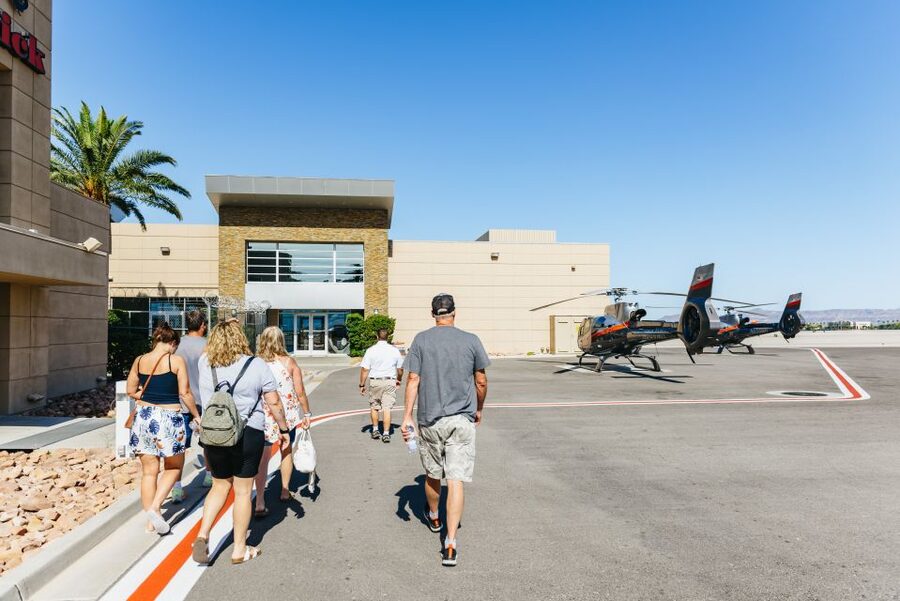 From Las Vegas: Grand Canyon Helicopter Tour with Champagne - Who will enjoy this most?