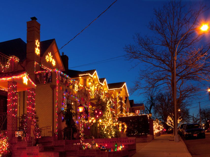 From Manhattan: Dyker Heights Lights & Skyline Tour - Crowds, weather, and walking: the practical trade-offs