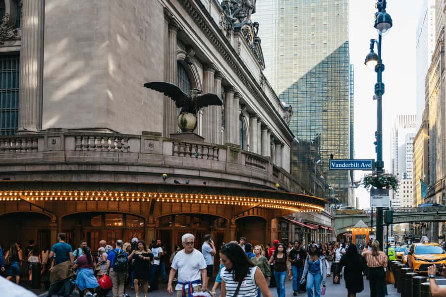 From Manhattan: Full-Day NYC Boroughs and Coney Island Tour - Queens, Malba, and Flushing Meadows