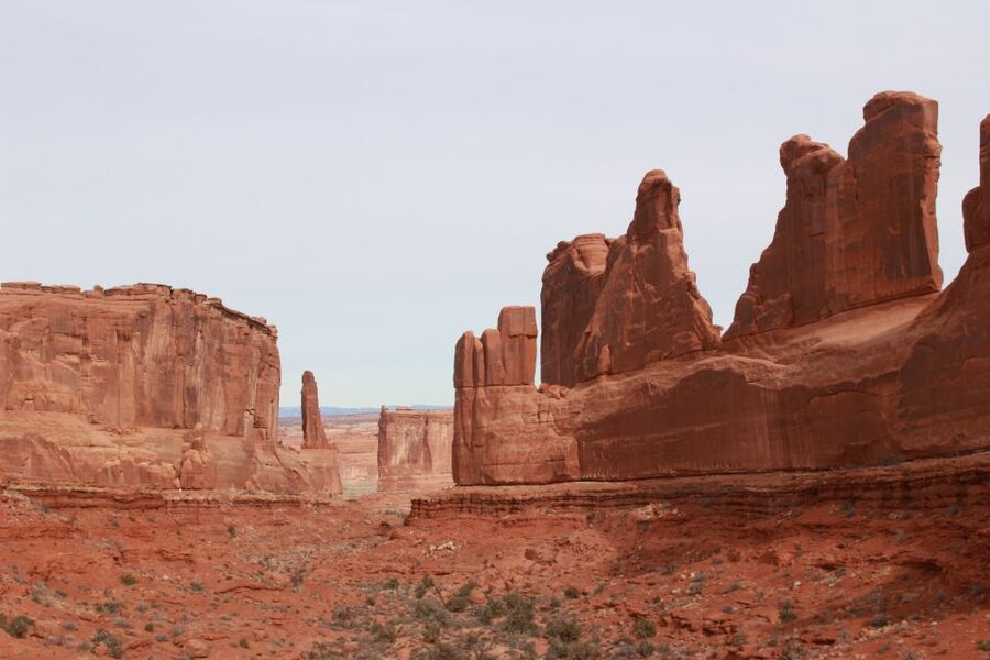 From Moab: Half-Day Arches National Park 4x4 Driving Tour - The 4x4 ride near Doc Williams Point