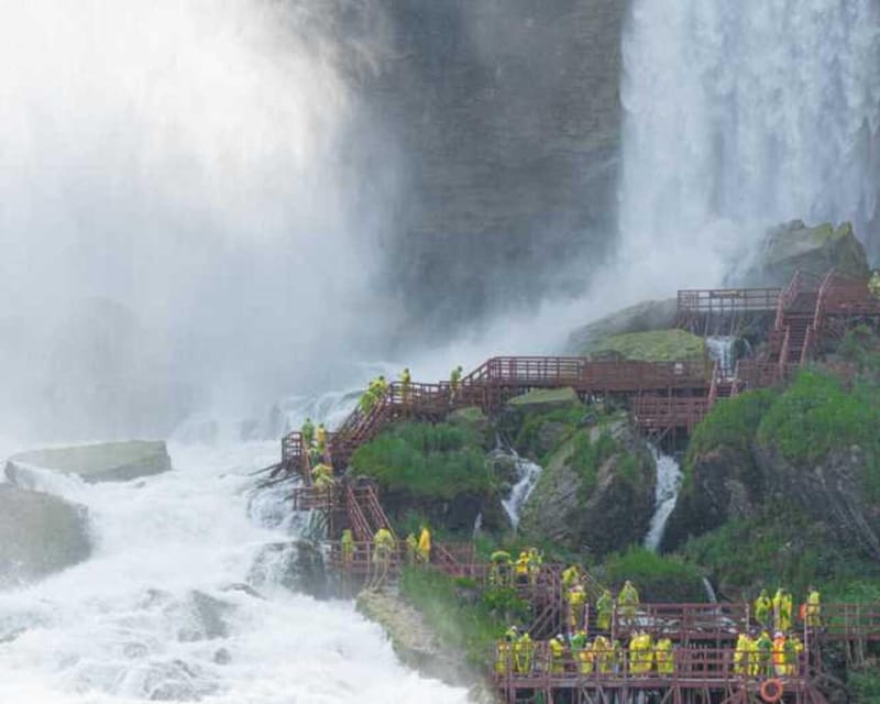 From NYC: Guided Niagara Falls Full-Day Trip - Horseshoe Falls and the Canadian-side viewpoint