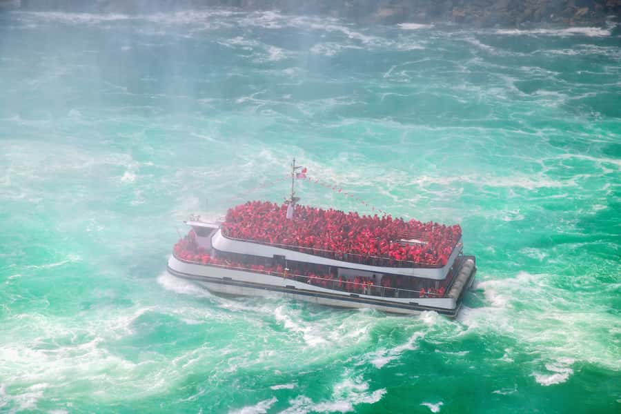 From NYC: Niagara Falls with Outlet Shopping, 2-Day Tour - Watkins Glen State Park and Seneca Lake