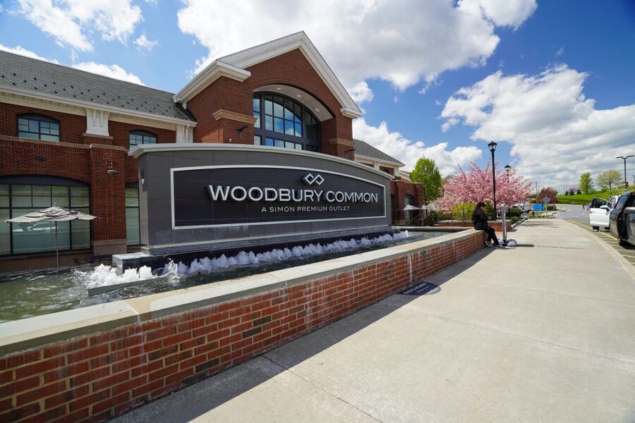 From NYC: Woodbury Common Premium Outlets Shopping Tour - Key points before you book