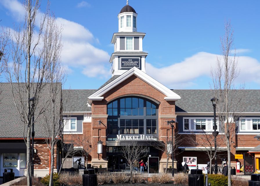 From NYC: Woodbury Common Premium Outlets Shopping Tour - The ride from Times Square to Woodbury Common