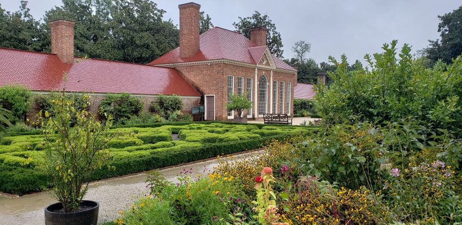 From Washington DC: Old Town Alexandria & Mount Vernon Tour - The Museum and Education Center deserves your time