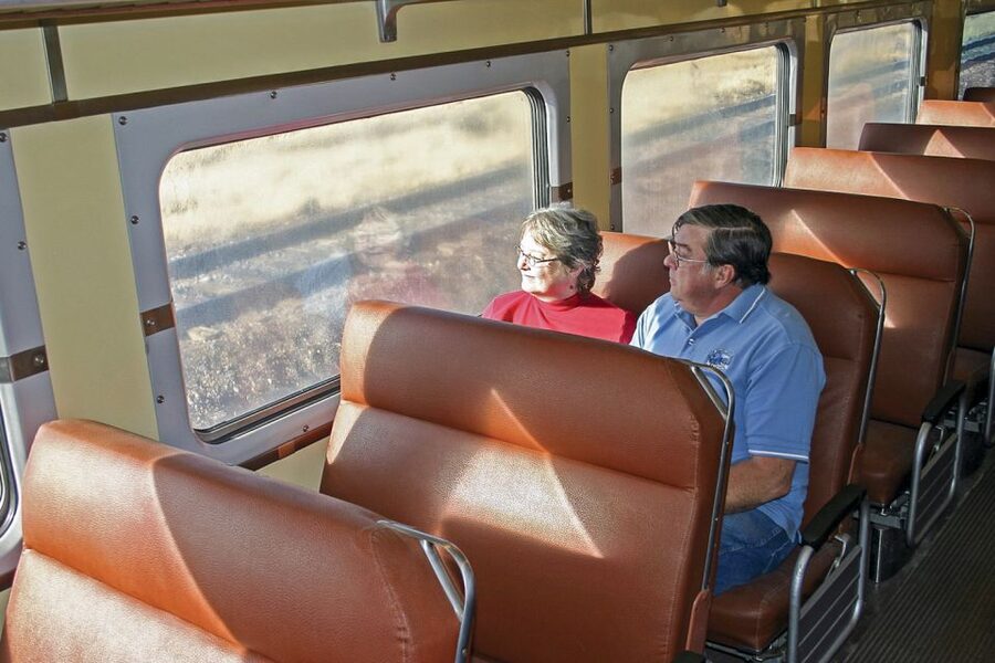 From Williams: Grand Canyon Railway Round-Trip Train Ticket - Reaching Grand Canyon Village near lunchtime