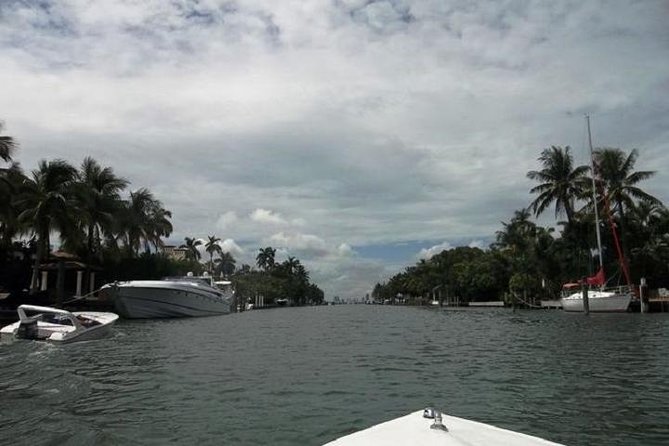 Fully Private Speed Boat Tours, VIP-style Miami Speedboat Tour of Star Island! - Biscayne Bay, Star Island, and Millionaires Row