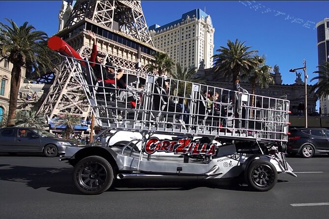 Giant Shopping Cart Limo Ride in Las Vegas - What the $64 price really gets you