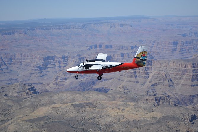 Grand Canyon Landmarks Tour by Airplane with Optional Hummer Tour - How Much Value Do You Get for $179?