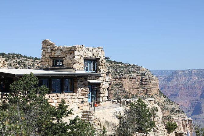 Grand Canyon National Park South from Las Vegas with Lunch, WiFi - Bright Angel, Hopi House, and the village area