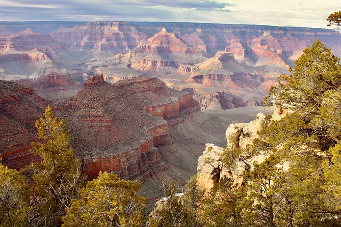 Grand Canyon National Park South Rim Small Group Bus Tour - Bright Angel Point and the rim walk
