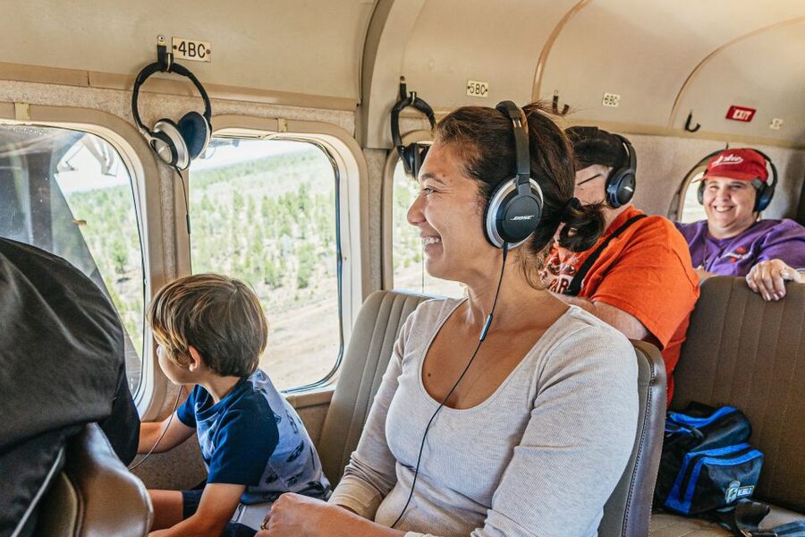 Grand Canyon Village: Grand Canyon South Rim Airplane Tour - From Grand Canyon Airport to the first wide views