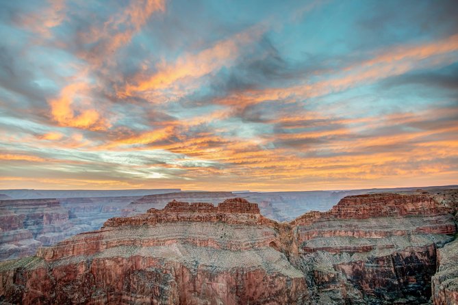 Grand Canyon West: All Access Ticket - Guano Point and the Highpoint Hike