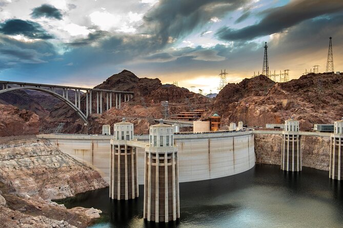 Grand Canyon West & Hoover Dam Tour With Breakfast At IHOP - The 6:00 a.m. pickup and long coach ride