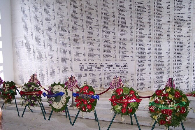 Grand Pearl Harbor and City Tour - What the guides add to the day