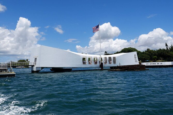 Grand Pearl Harbor and City Tour - USS Bowfin: a useful submarine stop, but check the extra cost