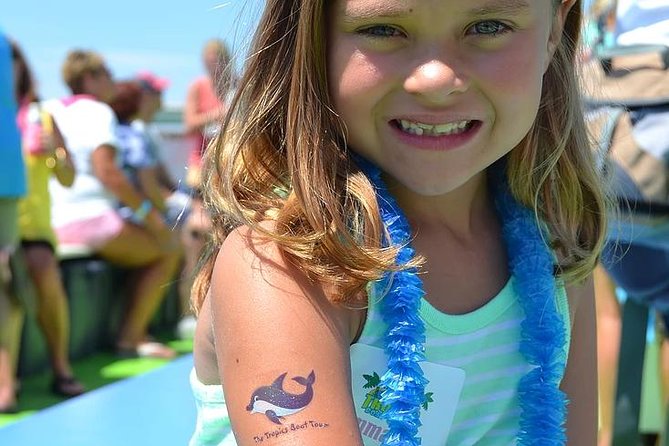 Guaranteed Dolphin Sighting Tour on Tropics Boat Tours - Food, drinks, and what to bring
