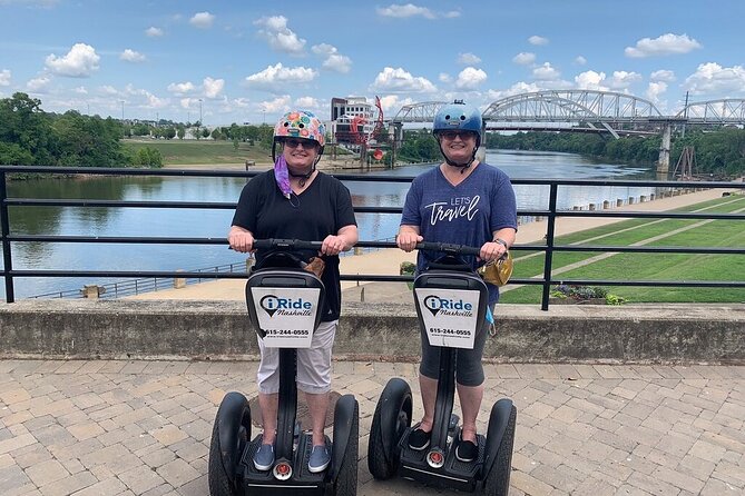 Guided Segway Tour of Downtown Nashville - What the guides add to the ride