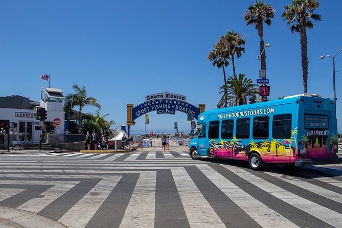 Half Day Best of Los Angeles Guided City Tour - Beverly Hills and Rodeo Drive in 30 minutes