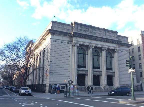 Harlem Gospel Holiday Celebration Concert - Arriving at Mt. Olivet Baptist Church on Lenox Avenue