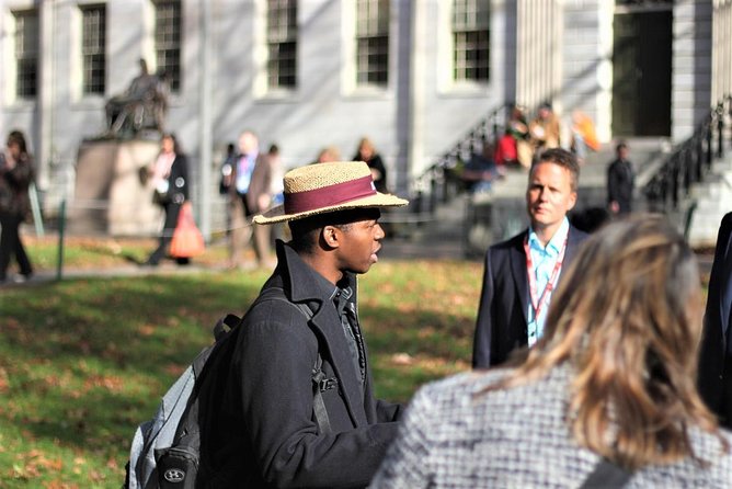 Harvard University Campus Guided Walking Tour - Art museums, Science Center views, and Memorial Hall