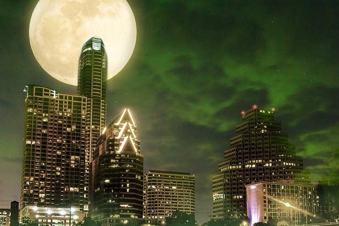 Haunted Austin Walking History Tour - Congress Avenue and the Capitol view