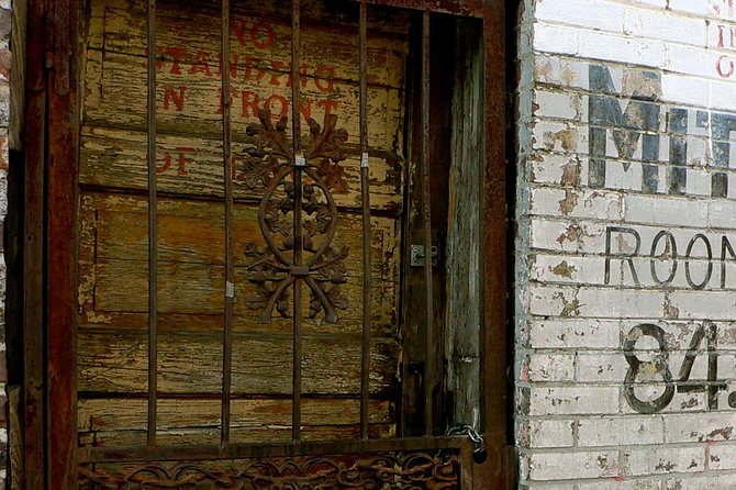 Haunted Memphis Walking Ghost Tour - Price, Walking Distance, and What You Receive