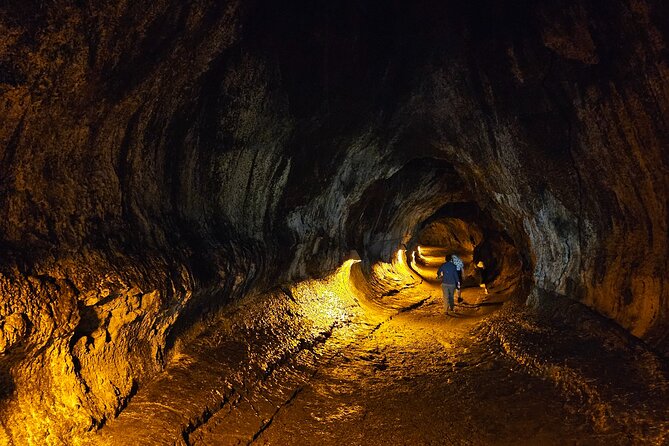 Hawaii Volcanoes, Waterfalls, Beaches & Hilo Highlights Day Tour - Hilo Farmers Market and Your Lunch Hour