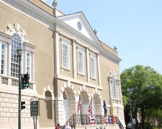 Hidden Alleyways and Historic Sites Small-Group Walking Tour - Key things to know before you go