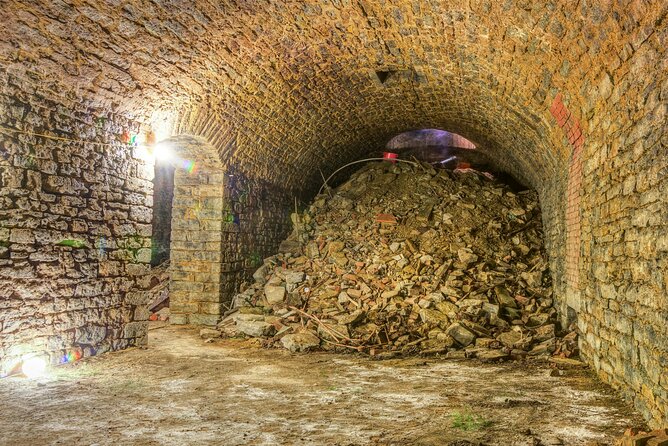 Hidden Brewery Caverns Tour in Cincinnati with Beer Tasting - Below the closed Jackson Brewery