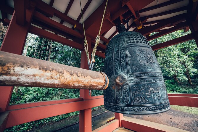 Hidden Gems of Oahu Circle Island Tour with Byodo In Temple - Lunch and the North Shore food stops