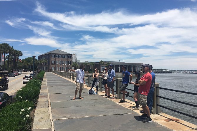 Highlights of Charleston Guided Walking Tour - Why this Charleston walk works for first-time visitors