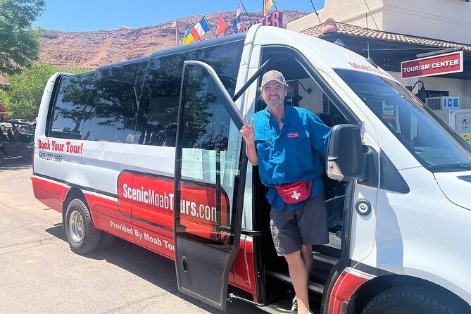 HIGHLY RATED Arches National Park Sightseeing Tour From Moab Utah - What makes this Moab tour worth your time