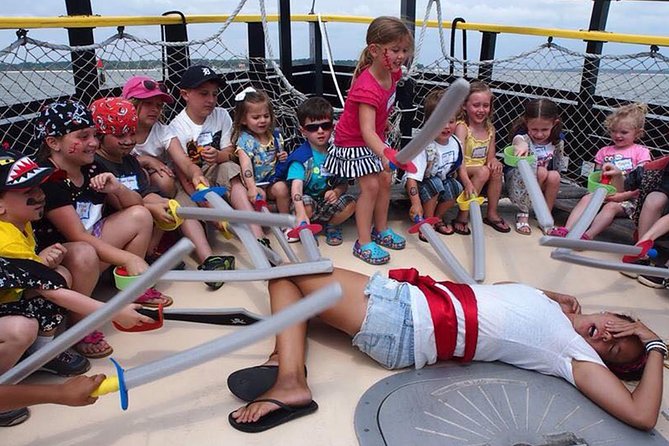 Hilton Head Pirate Ship Adventure Sail aboard the Black Dagger - What the Black Dagger experience is really like