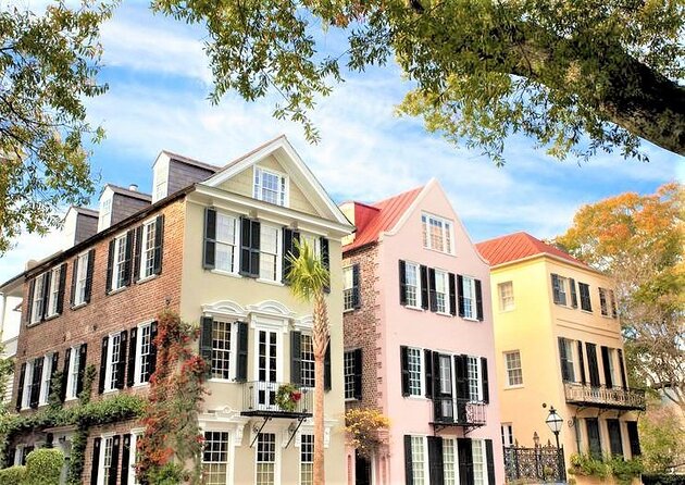 Historic Charleston Guided Sightseeing Walking Tour - South of Broad and the Battery