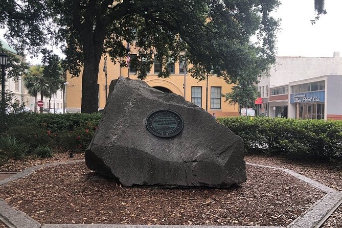 Historic Savannah Guided Walking Tour - The original Girl Scout Headquarters