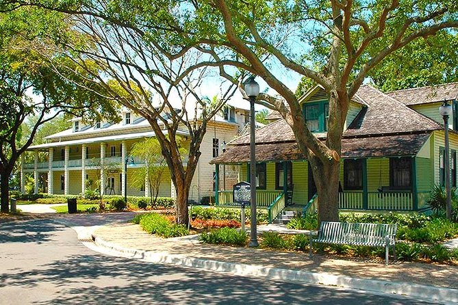 History Museum, Pioneer House Museum & Schoolhouse Museum - How much time should you allow?