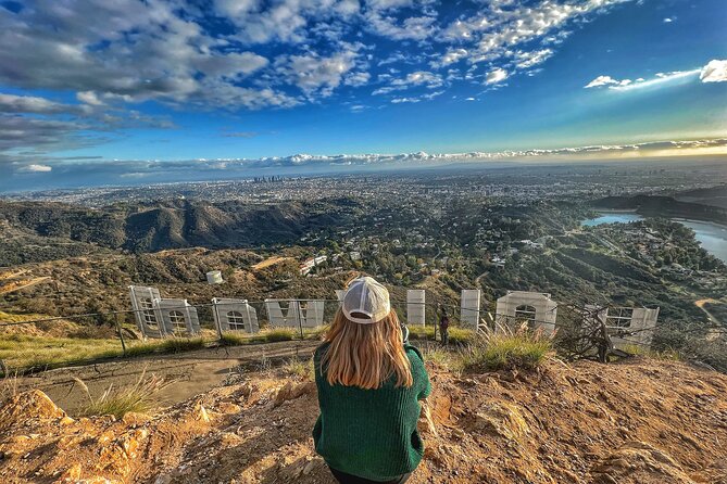 Hollywood Sign 2.5-Hour Tour with Comedians and Their Dogs - Reaching the Hollywood Sign