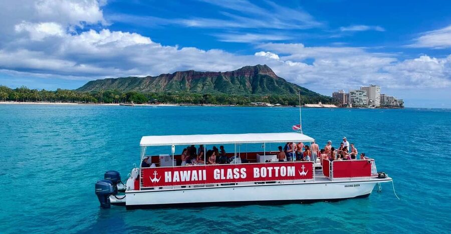 Honolulu: Glass Bottom Boat Tour along Oahu's South Shore - Quick facts about the Haleiwa Queen cruise