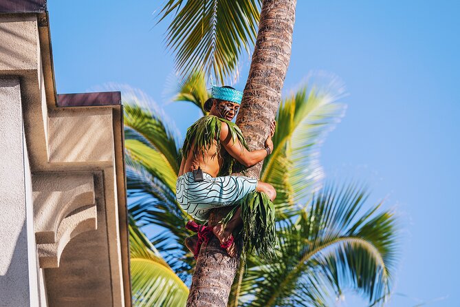 Honolulu: Ka Moana Lūʻau at Aloha Tower – Oceanfront Luau Show - The buffet: familiar Hawaiian dishes with a few weak spots