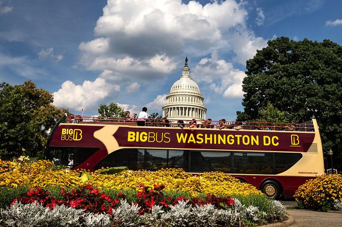 Hop-on Hop-off Sightseeing Tour by Open-top Bus with 18 Stops - Stop 1: Washington Monument and the National Mall