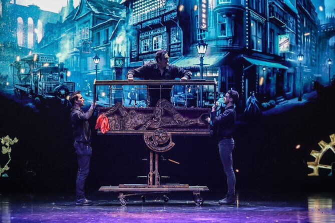 Illusionist Rick Thomas - Mansion of Dreams - Why families rate this as a strong choice