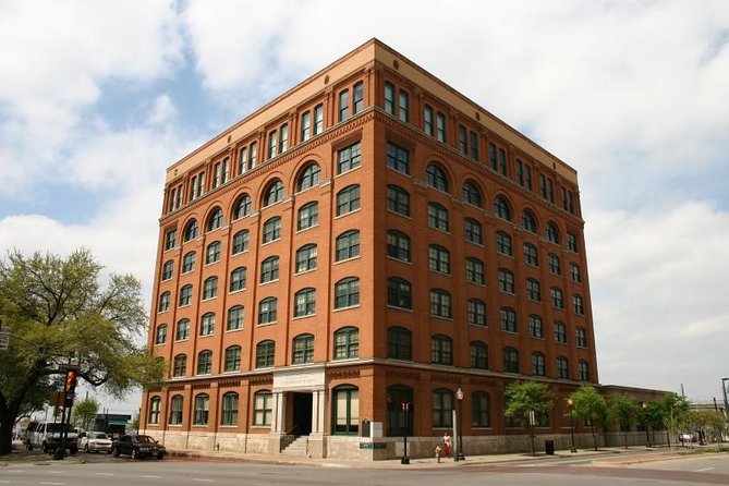 JFK Assassination and Museum Tour with Lee Harvey Oswald Rooming House - Key points to know before booking