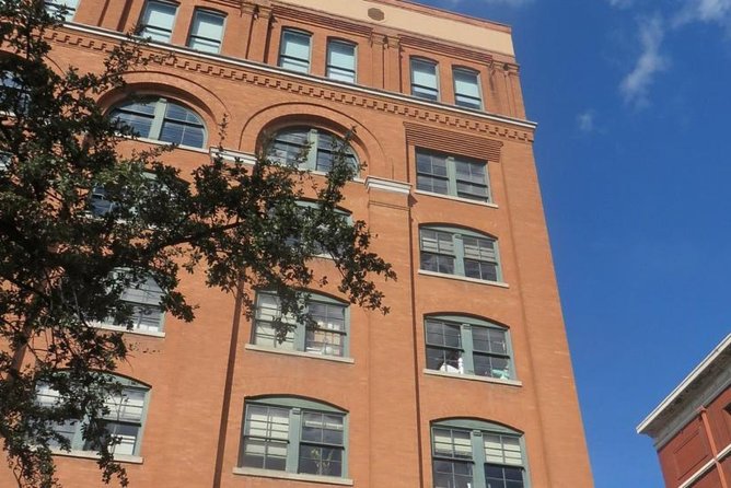JFK Assassination and Museum Tour with Lee Harvey Oswald Rooming House - The Oswald Rooming House Museum in Oak Cliff