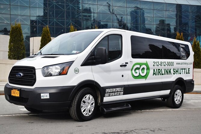 JFK to Manhattan: One Way Shared Arrival Transfer - The wait can define the whole experience