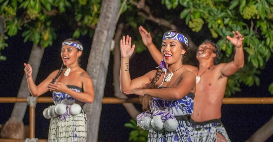 Kailua-Kona: Voyagers of the Pacific Luau with Buffet Dinner - What happens from 4:30 PM onward