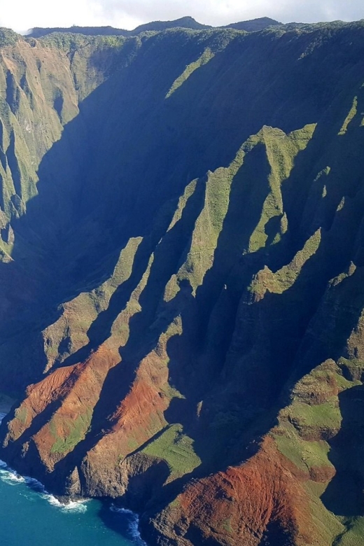 Kauai: Air Tour of Na Pali Coast, Entire Island of Kauai - Taking off from Lihue Airport in the G8 AirVan