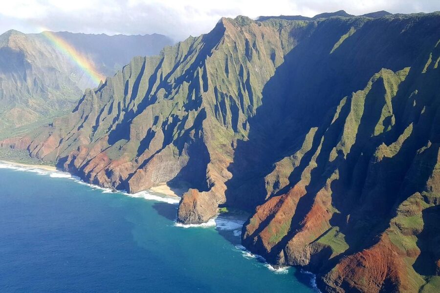 Kauai: Air Tour of Na Pali Coast, Entire Island of Kauai - The pilot matters as much as the scenery